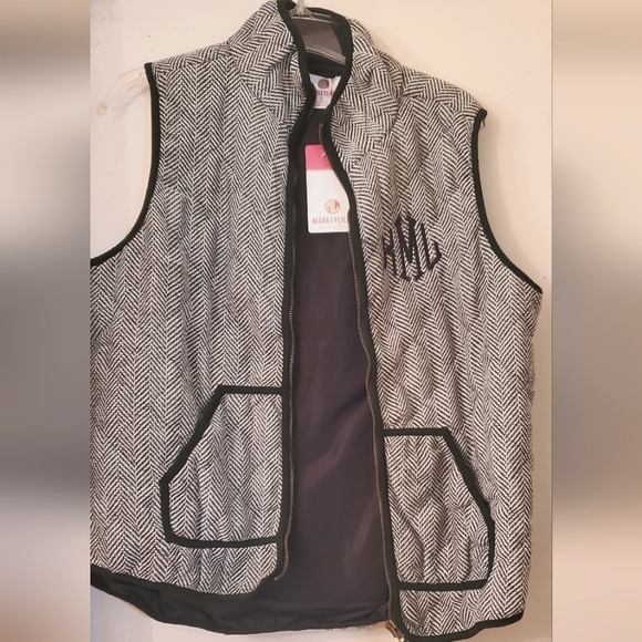 Monogrammed Vest KLM - Picture 1 of 1